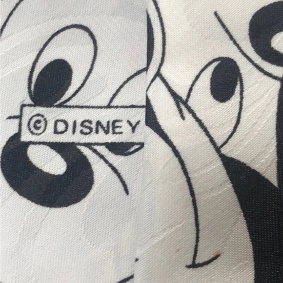 Disney Mickey Tie - Picture 3 of 4